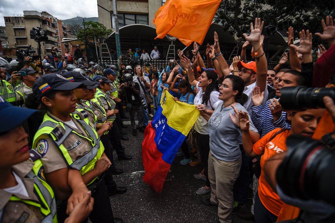 Crisis in Venezuela, what is happening and why President Maduro is at